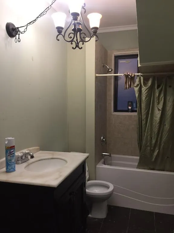 Mayfair Mall Family Inn 0*, Victoria Kanada