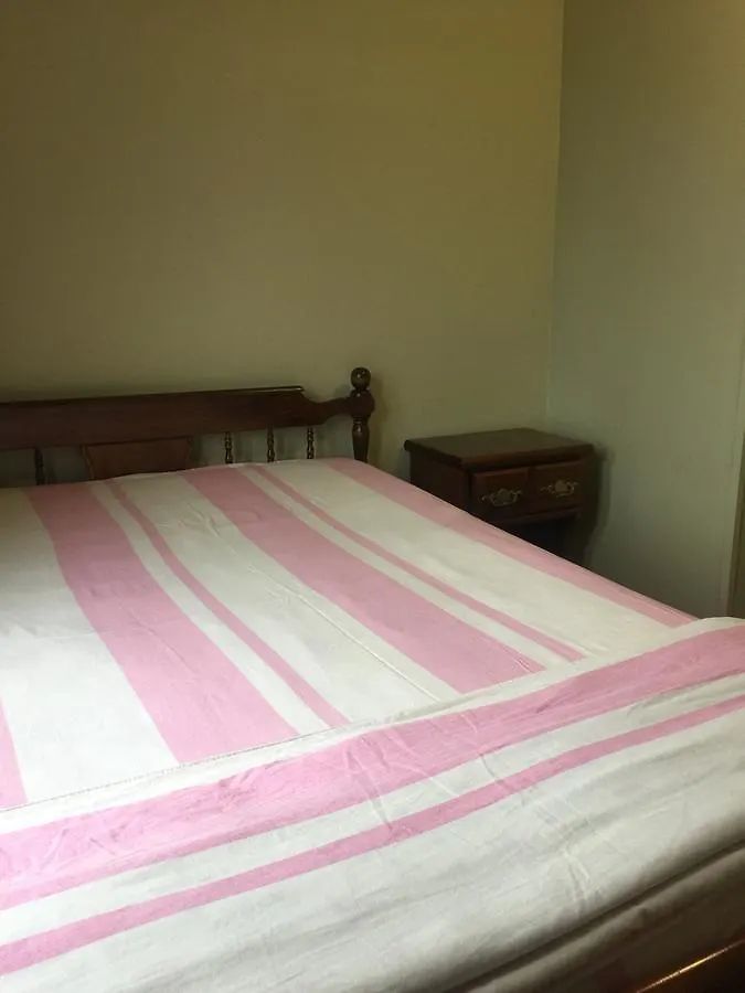 Mayfair Mall Family Inn Rum i privatbostad Victoria
